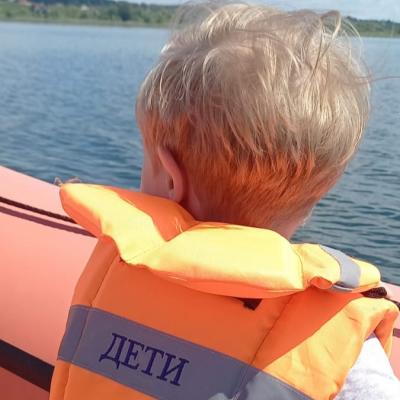 ВОСВОД Ярославль: Спасательные средства на маломерном судне — это ваша безопасность!