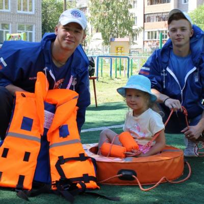 ВОСВОД Ярославль: Безопасность детей на воде целиком и полностью зависит от их родителей!